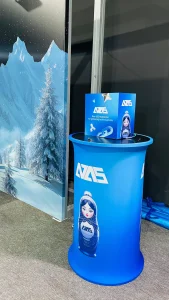 mobile charging table rental for blockchain 2025